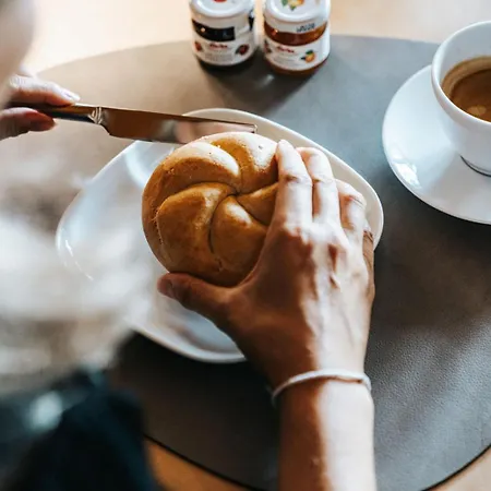 Alpine 407 By Globboard Schladming